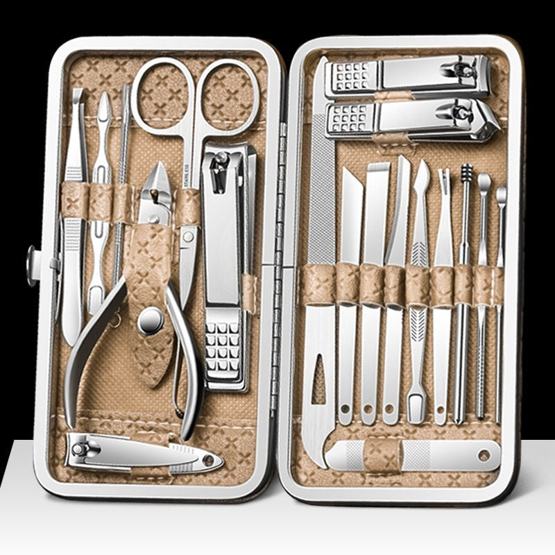 19 - piece nail clipper set